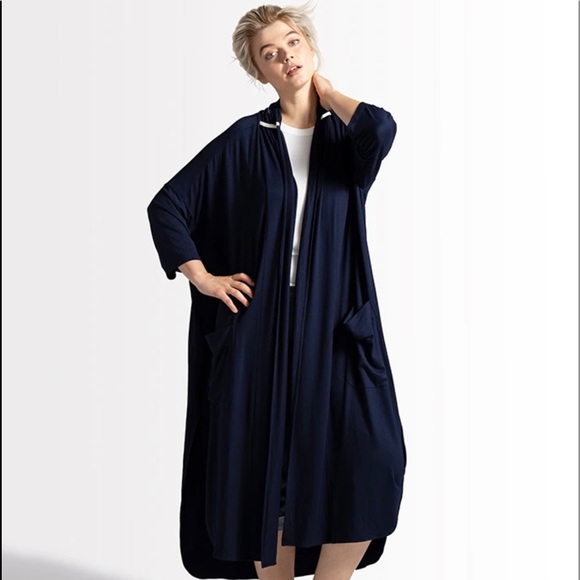 Alena Cardigan from Shegul O/S - Picture 2 of 4